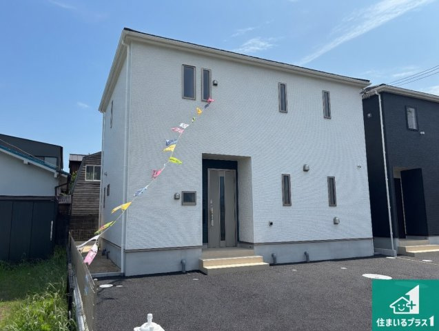 和歌山市北出島　第1期　新築一戸建ての外観|安心の10年保証！外観を美しく保ち、雨水で汚れを落とします！気になることがありましたら、お気軽にお問い合わせください！