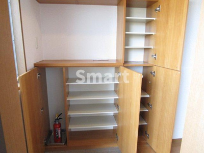 【玄関】 | アソシエール中野弐番館