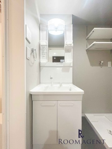 アロウ内浜町(アロウ　ウチハマチョウ)の洗面所