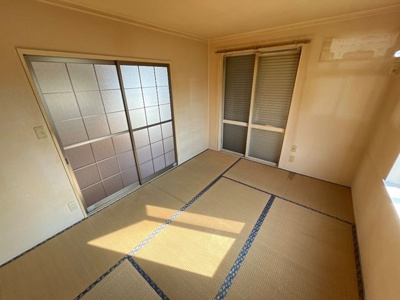 【和室】 | グリーンヒルズ羽生　Ａ棟 | 和室ならではの温かな和の空間で寛ぎの時間を過ごせます