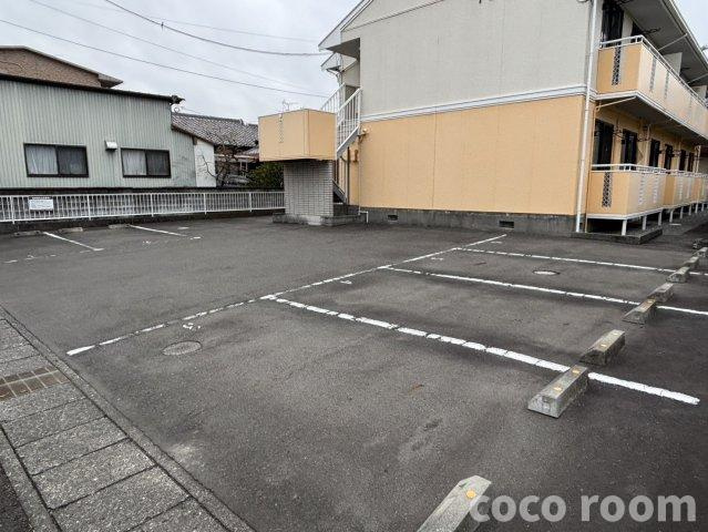 ドリームポットの駐車場