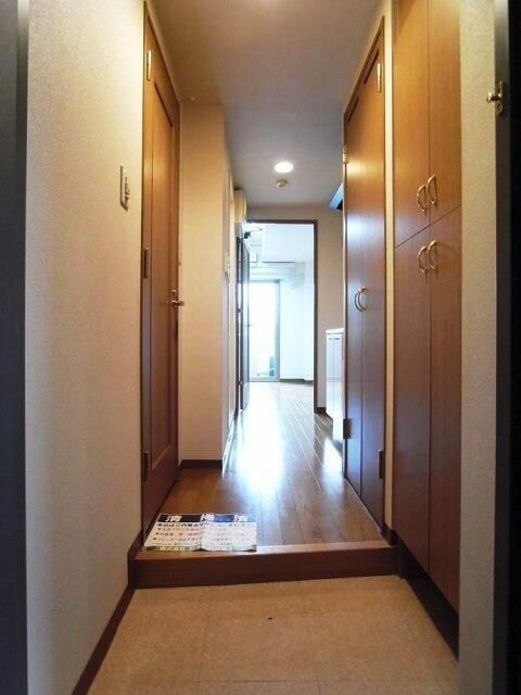 ミリオンガーデン早稲田の玄関