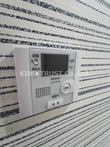 セイワパレス梅田茶屋町のセキュリティ|モニター付きインターホンです