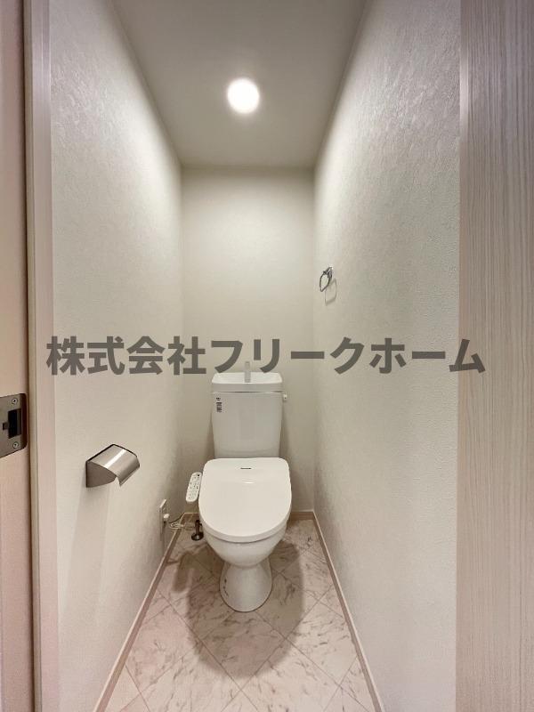 武蔵野市関前５丁目のアパートのトイレ