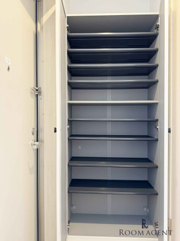 グレーススクエアの玄関