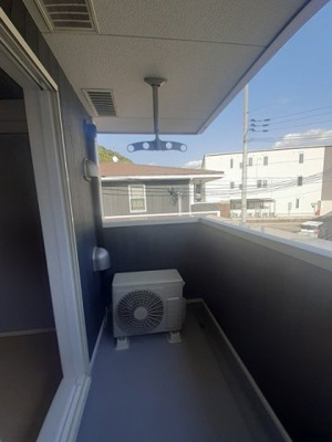 【バルコニー】 | コンブリオⅠ | 落ち着いた時間を過ごせるバルコニーです