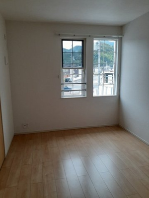 【内装】 | コンブリオⅠ | 明るい室内です