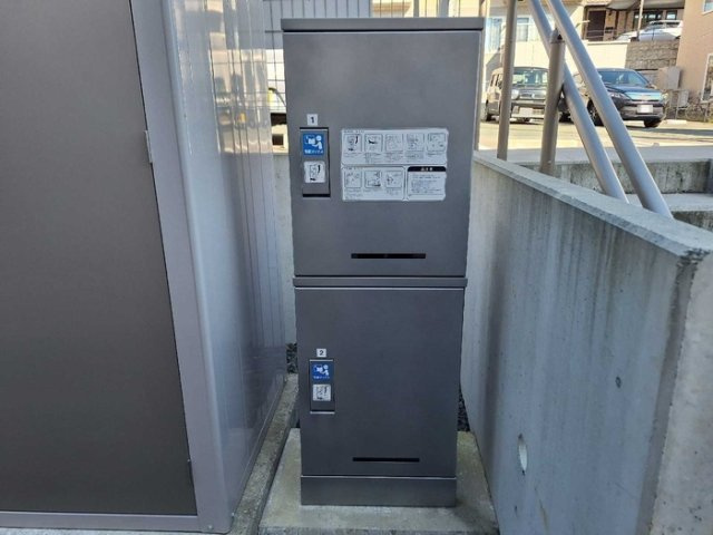 コリーヌ・ドゥの設備