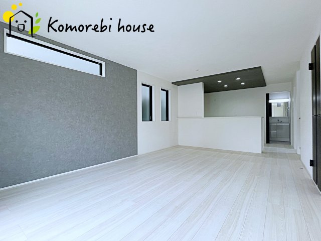 上尾市上尾下　4期　新築一戸建て　グラファーレ　01の居間・リビング|26.6.11　撮影済み