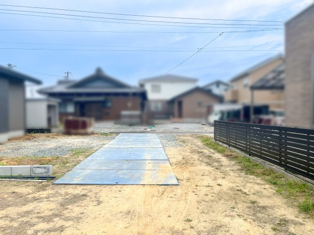 鈴鹿市住吉3丁目《全2区画》B号地の前面道路含む現地写真