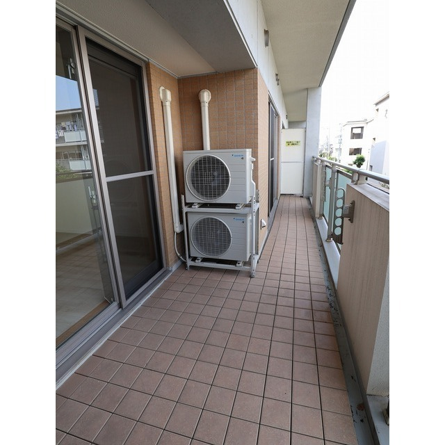 ガーデン杉並方南町のバルコニー