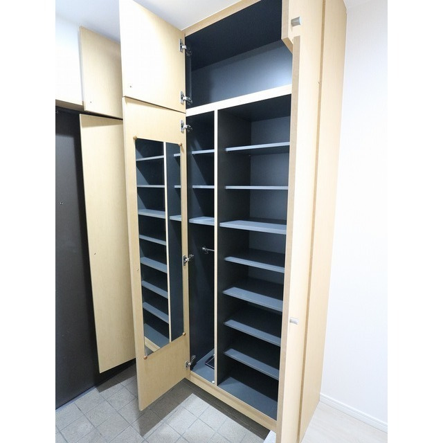 ガーデン杉並方南町の収納