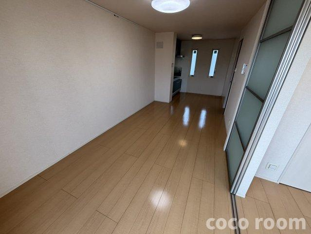 クロスＦＫの居間・リビング