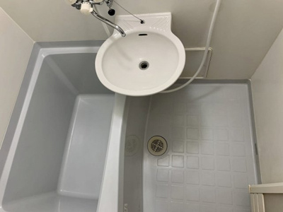 【浴室】 | レオパレスコースト・フィールズ | 画像5