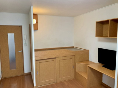 【寝室】 | レオパレスコースト・フィールズ | 画像9