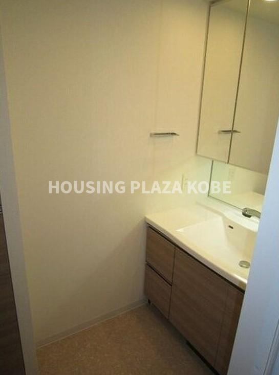 プレサンスロジェ須磨妙法寺桜の杜の洗面所