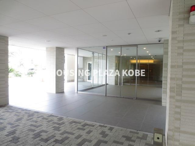 プラウドシティ神戸名谷のエントランス