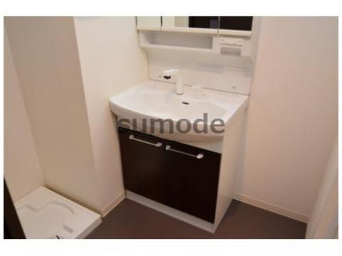 ラフィーエ高槻の洗面所