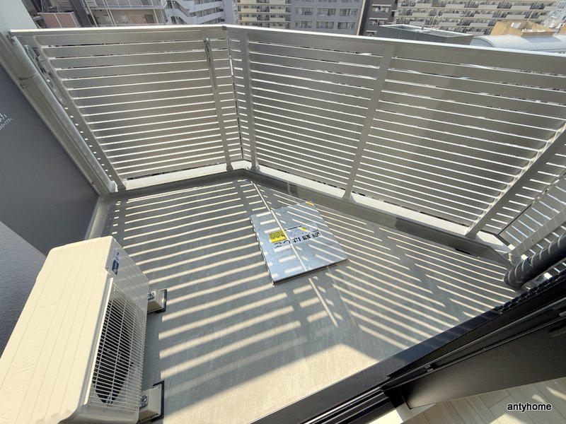 S-RESIDENCE阿波座bouncy　仲介手数料無料のバルコニー