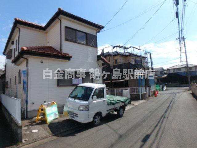 鶴ヶ島市太田ヶ谷二世帯住宅の前面道路含む現地写真