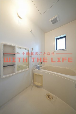 フォンテーヌ宮ノ陣Ⅰ【キャッシュバック対象物件】の浴室|お風呂です※現状優先