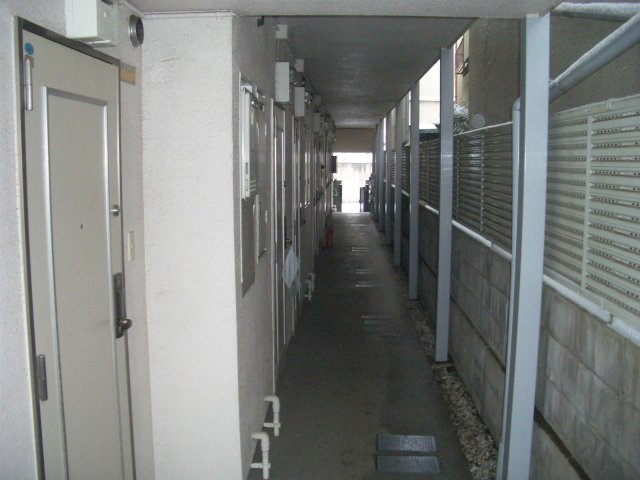 【エントランス】 | リトル日野(リトルヒノ)