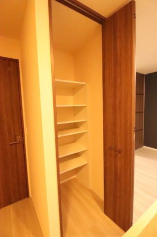 フォルグランツⅡの玄関