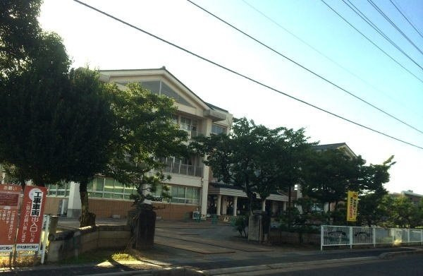 吉ハウスの周辺|吉川小学校まで1100m