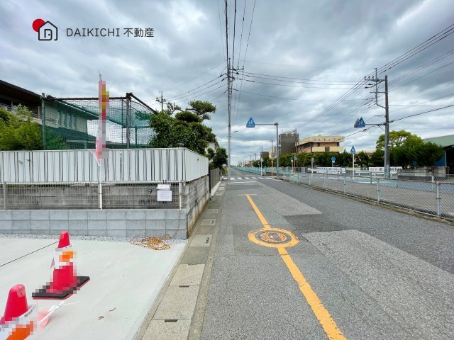 【前面道路含む現地写真】 | 羽生市南5丁目01期　LIGNAGE　新築戸建　全1棟　1号棟