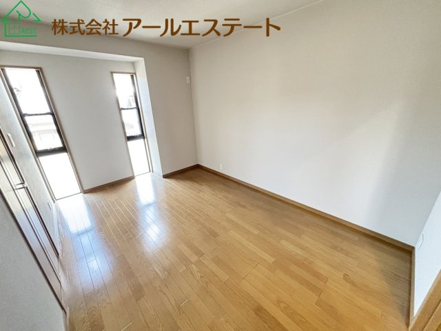 姫路市書写　　中古戸建の寝室