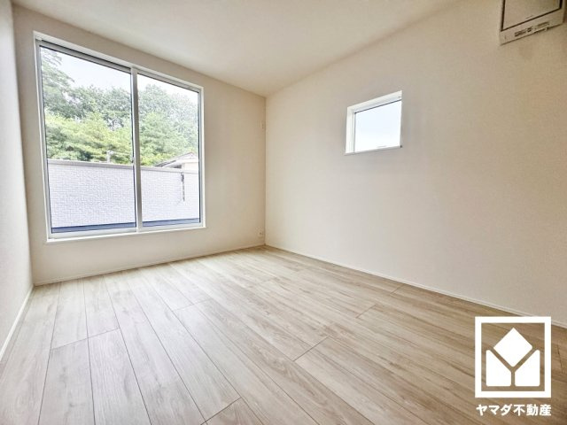 宇治市木幡御蔵山　01期　3号棟の子供部屋