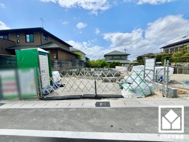 宇治市木幡御蔵山　01期　3号棟の前面道路含む現地写真|3月10日　現地写真更新
