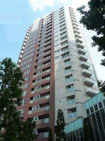 ＴＨＥ　ＯＭＩＹＡ　ＴＯＷＥＲＳ