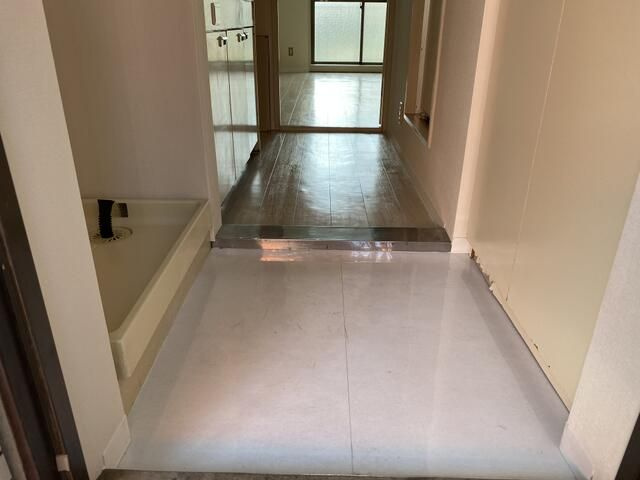 相模原市中央区相模原７丁目の賃貸マンションの玄関