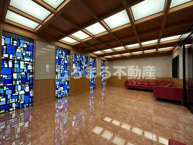 プレジオ本町のエントランス