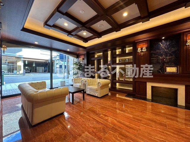 プレジオ本町のロビー