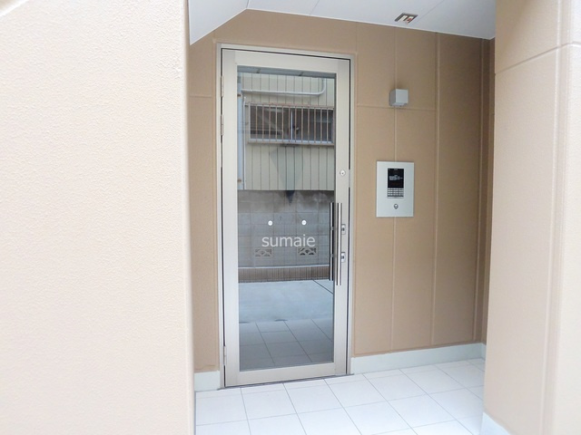 リリウムのエントランス|おしゃれなエントランス。