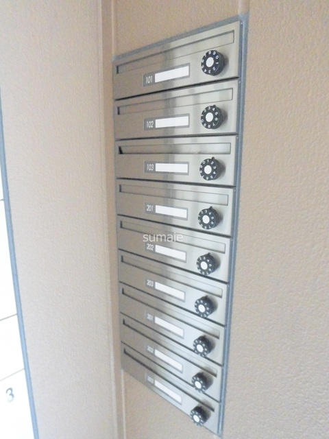 リリウムのその他共用部分|集合メールボックス。
