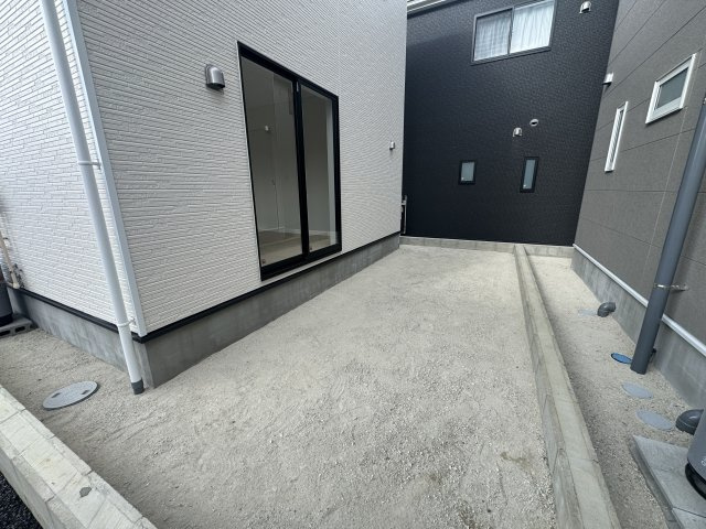 うるま市与那城屋慶名　第6（全4棟）1・4号棟の庭|4号棟　お庭付き♪