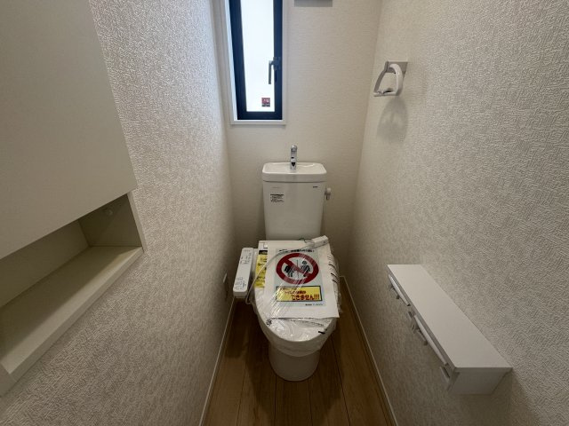 うるま市与那城屋慶名　第6（全4棟）1・4号棟のトイレ|4号棟　温水洗浄便座♪