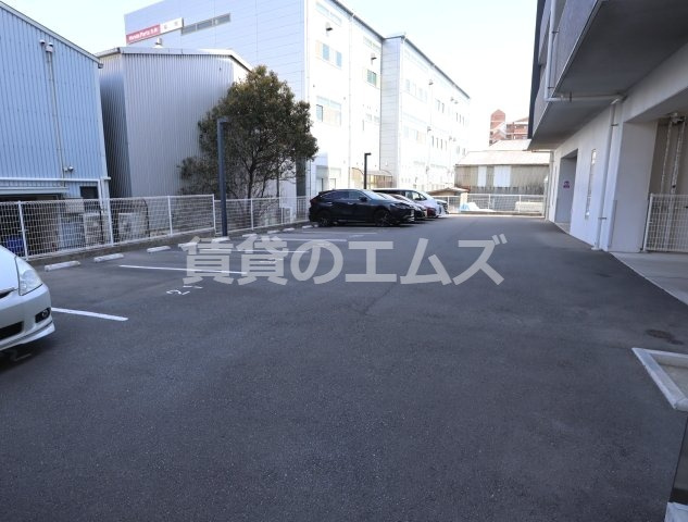 【駐車場】 | Ｍ．Ｒレジデンス博多 | Ｍ．Ｒレジデンス博多の駐車場