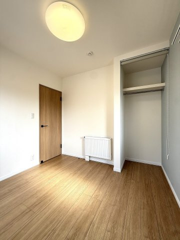 新琴似7条9丁目の洋室