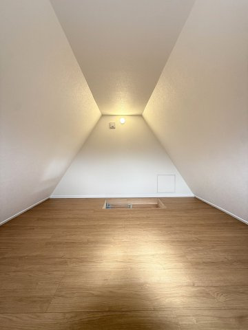 新琴似7条9丁目の洋室