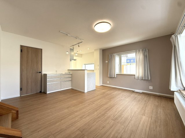 新琴似7条9丁目の居間・リビング