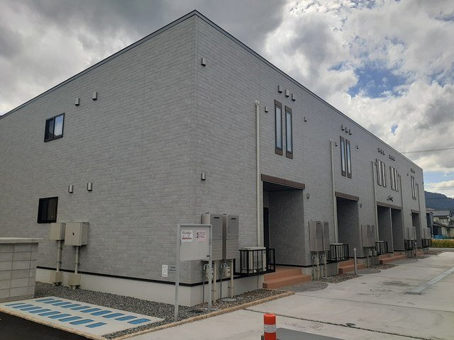 ベル　スイート　神明Ｂ