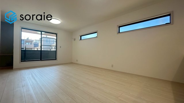 所沢市東狭山ヶ丘1丁目全1棟　新築戸建の居間・リビング|3/12 撮影
