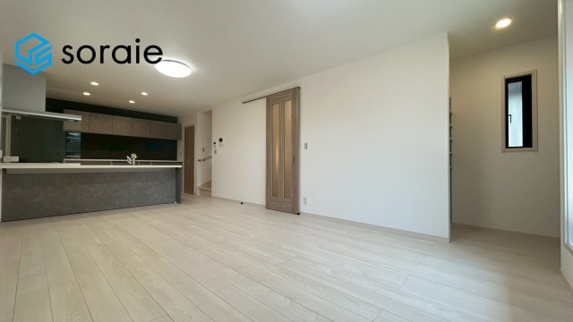 所沢市東狭山ヶ丘1丁目全1棟　新築戸建の居間・リビング|3/12 撮影
