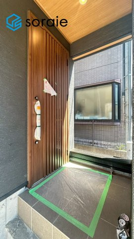 所沢市東狭山ヶ丘1丁目全1棟　新築戸建の玄関|3/12 撮影
