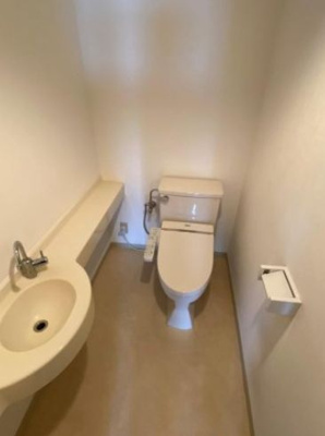 【トイレ】 | リバーサイド隅田セントラルタワー | シンプルで使いやすいトイレです