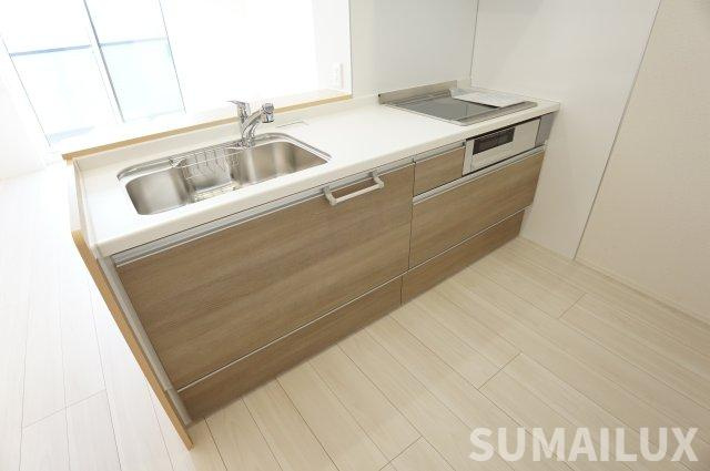 熊本市東区長嶺東４丁目のアパートのキッチン